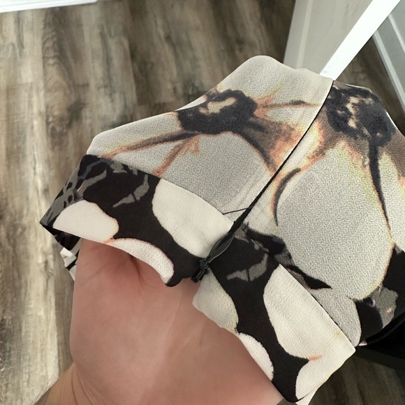 Dynamite Long Slit Floral Skirt - Picture 4 of 4